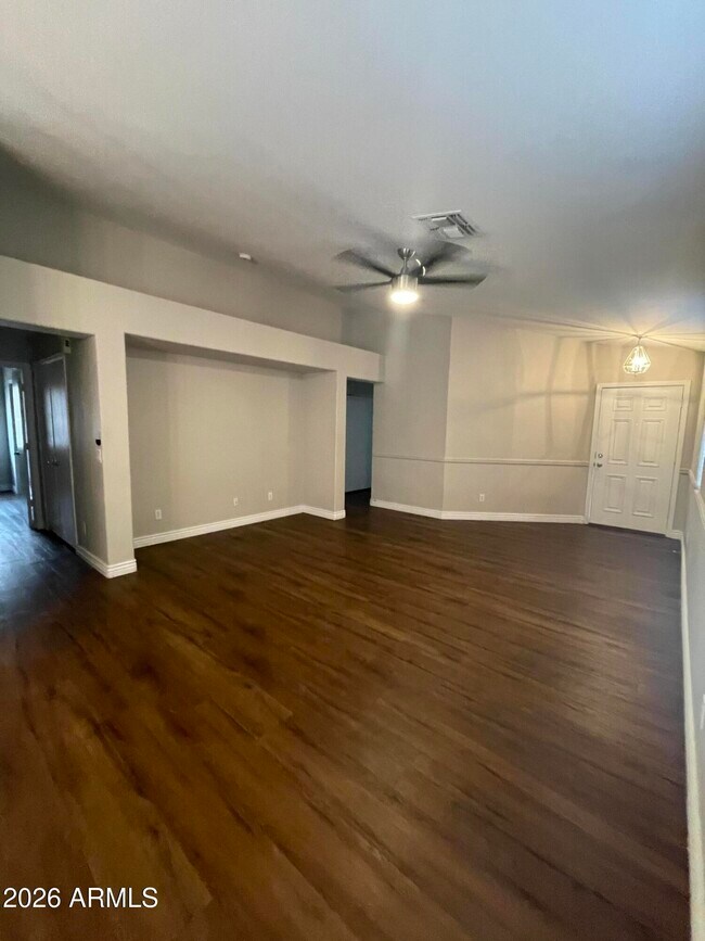 Building Photo - 13589 W Ocotillo Ln