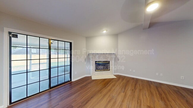 Foto del edificio - 1012 Dorwinion Dr
