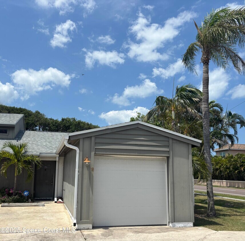 Foto principal - 330 S Orlando Ave