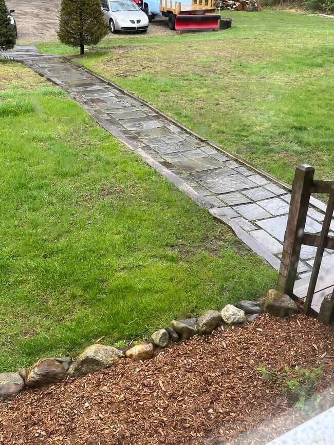 63 Waterhole Rd Unit 63, East Hampton, CT 06424 Condo for Rent in