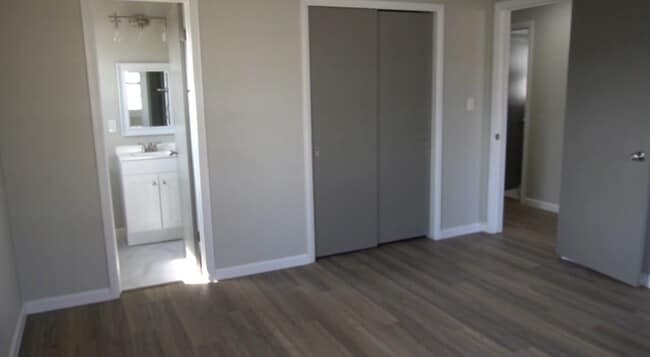 Bedroom - 1513 Holbrook St