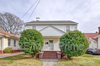 Building Photo - 1135 Jackson Ave