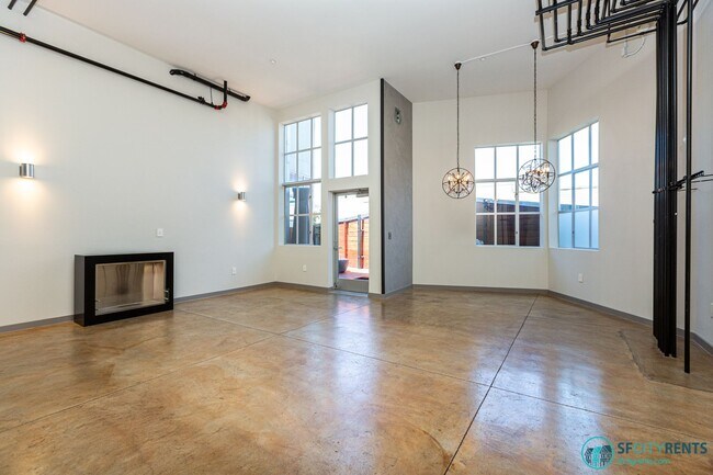 Foto del edificio - SoMa: Luxuriously Remodeled Conversion Liv...