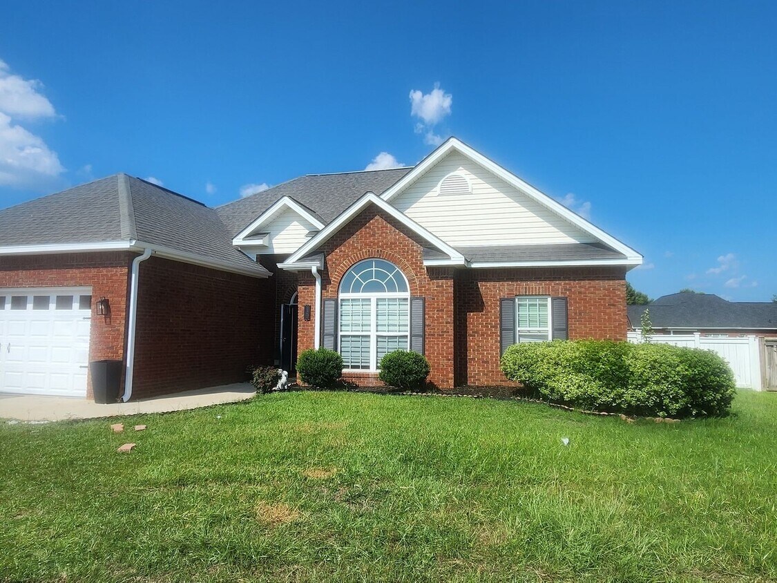 Primary Photo - 3 Bedroom Single Family Home in Byron