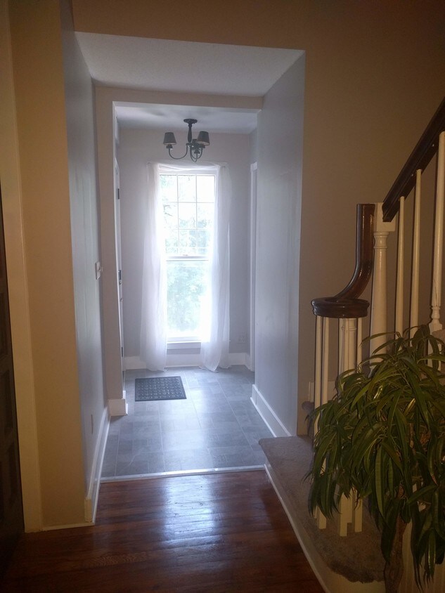 Foto principal - 52 Brookside Cir