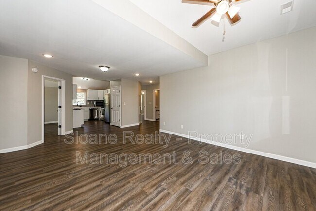 Foto del edificio - 9677 Jamison Rd