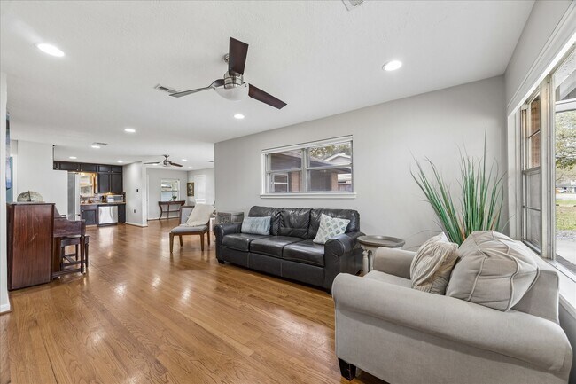 Foto del edificio - 510 S Belknap St