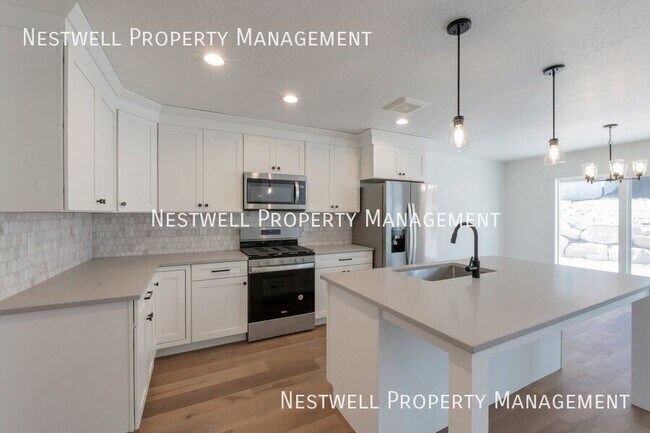 Foto del edificio - Brand New Home in Saratoga Springs