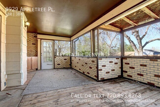 Building Photo - Fantastic home with massive space! $1500 C...