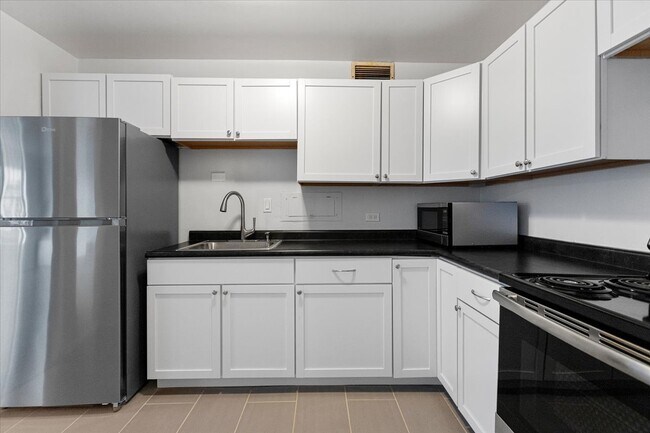 Foto del edificio - 6157 N Sheridan Rd