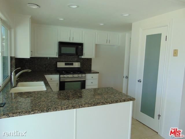 Building Photo - 4 br, 3 bath House - 30412 Sandtrap Dr