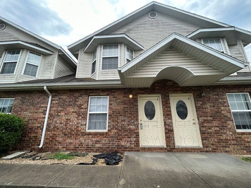 1505 Frosty Dr, Ozark, MO 65721 Townhome Rentals in Ozark MO