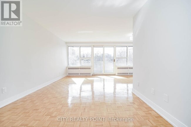 Building Photo - 10 Shallmar Blvd