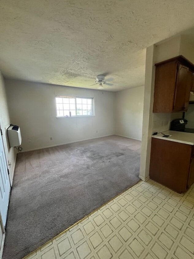 Primary Photo - Oaklawn Apartments