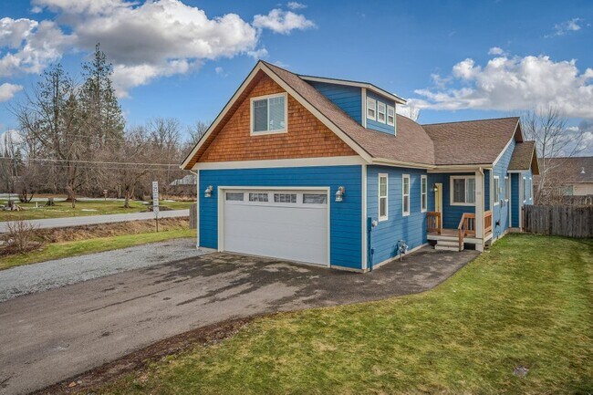 Foto del edificio - 100 Rebeccas Way