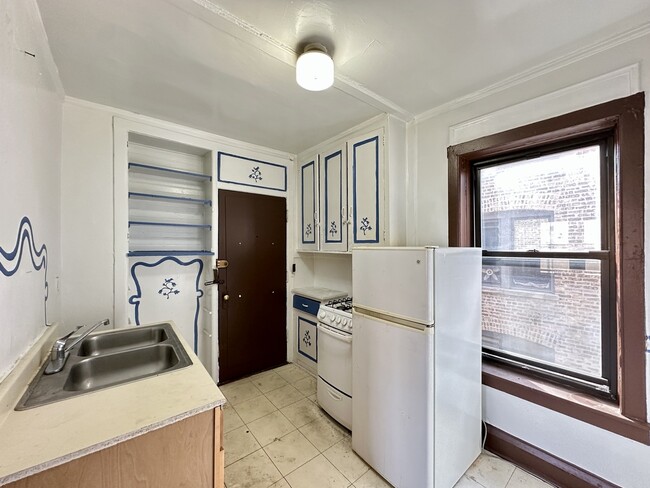 Foto del edificio - 2706 N Spaulding Ave