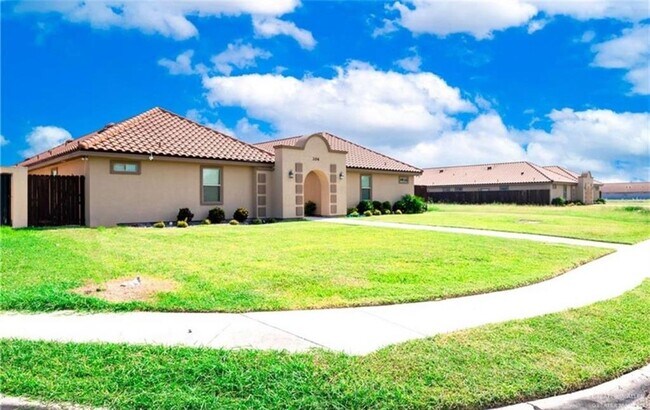 Foto del edificio - 304 S Ridge Ln