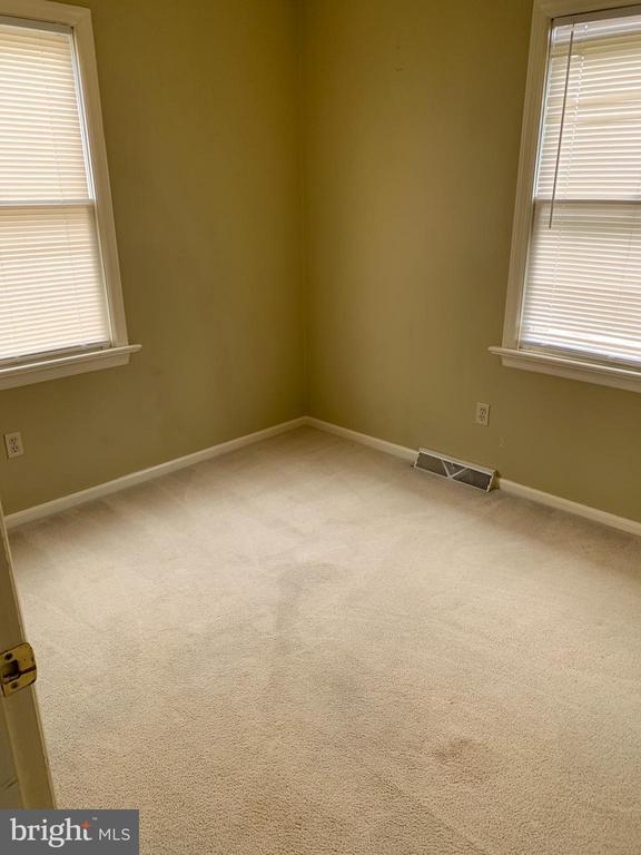 Building Photo - 1514 Tussey Ct