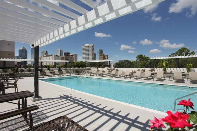 The Trio at Encore Apartments Tampa, FL