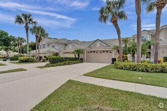 Building Photo - 1632 SW Harbour Isles Cir