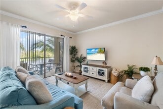 Building Photo - 9727 Acqua Ct