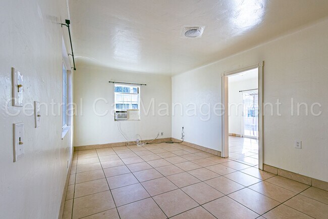 Foto del edificio - 1321 Washington Ave