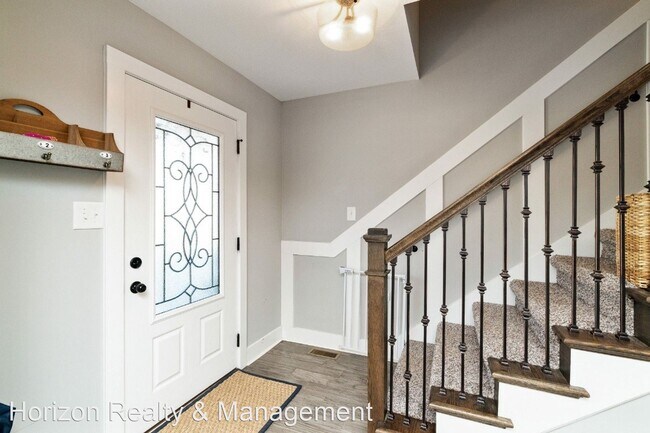 Foto del edificio - 3 br, 3.5 bath House - 1166 Ewing Way