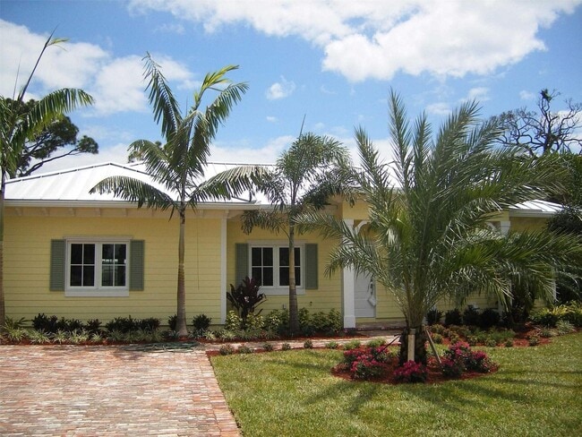 Building Photo - 1616 NE 17th Ave