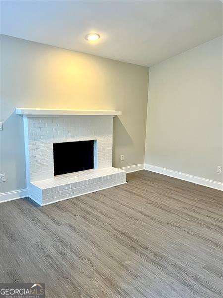 Foto del edificio - 555 Picketts Bend Ct