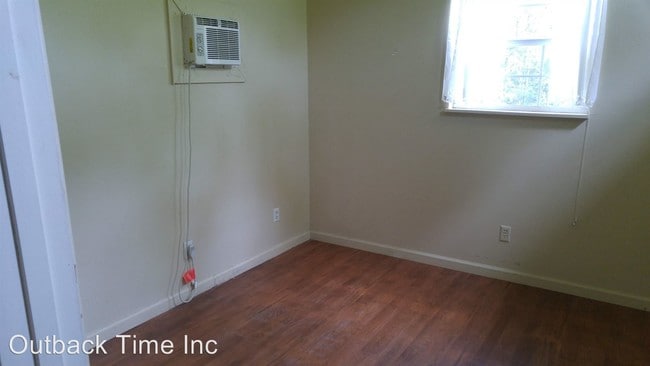 Building Photo - 1 br, 1 bath Apartment - 346 KOA Rd