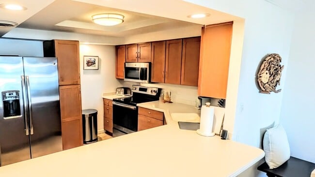 Foto del edificio - DOWNTOWN FURNISHED 2/2