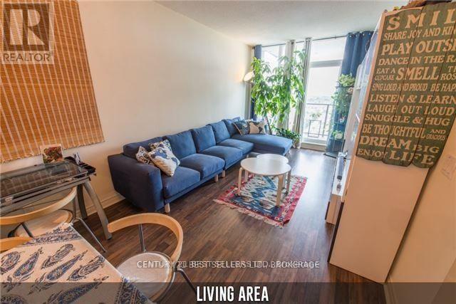 Photo du bâtiment - 339-1339 Rathburn Rd W