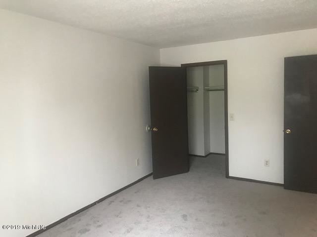 Building Photo - 7640 Timbercreek Ct