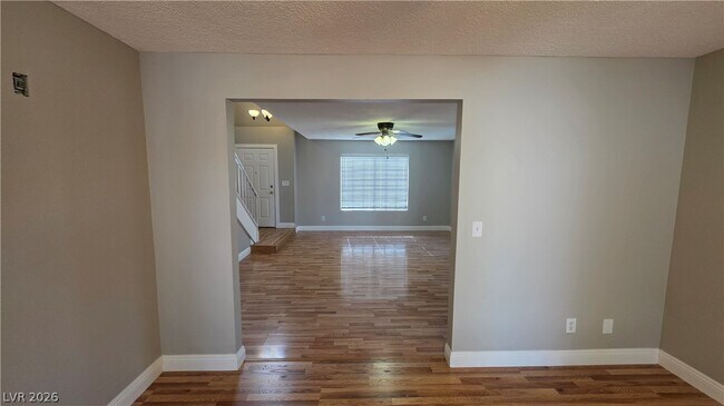 Building Photo - 112 Menta Ct