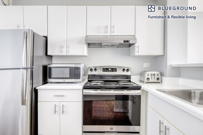 Foto del edificio - 445 E Ohio St