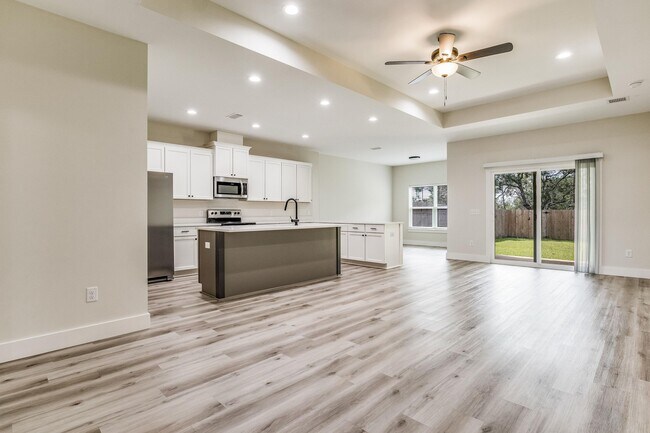 Foto del edificio - 6809 Water St