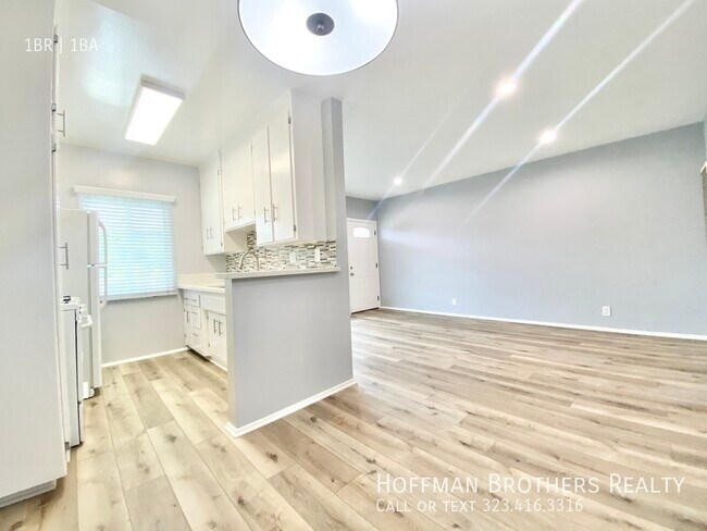 Foto del edificio - 8701 Olin St