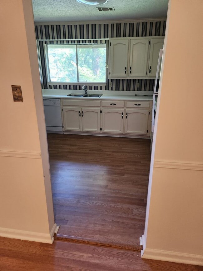 Photo - Indian Lake Town Homes #23B,  Northport 35473