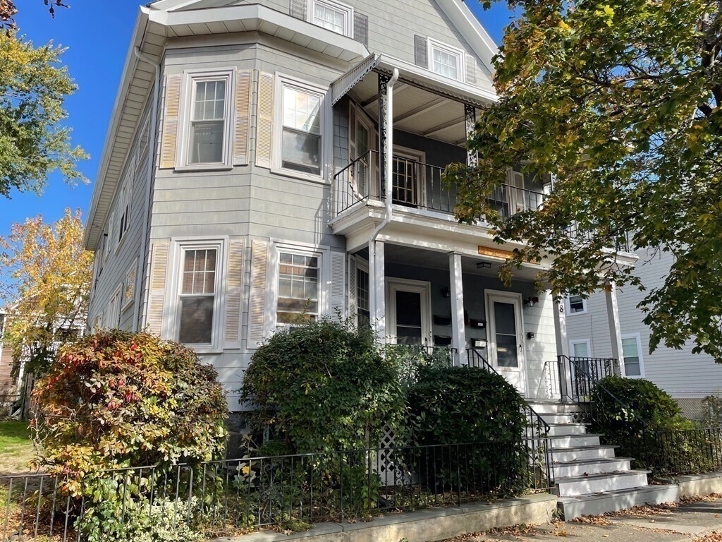 8 Hancock St Unit 1L, Salem, MA 01970 Room for Rent in Salem, MA