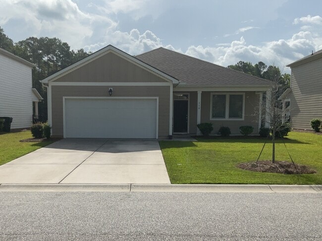 Building Photo - 118 Thatchet Dr