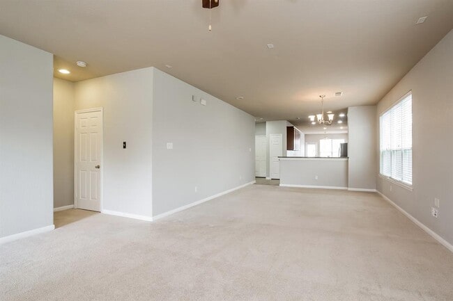 Building Photo - 17230 Marquette Point Ln