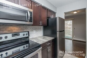 Building Photo - 33302 Kingslane Ct