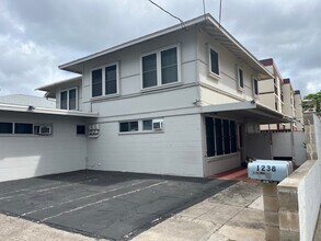 Building Photo - 1238 Rycroft St