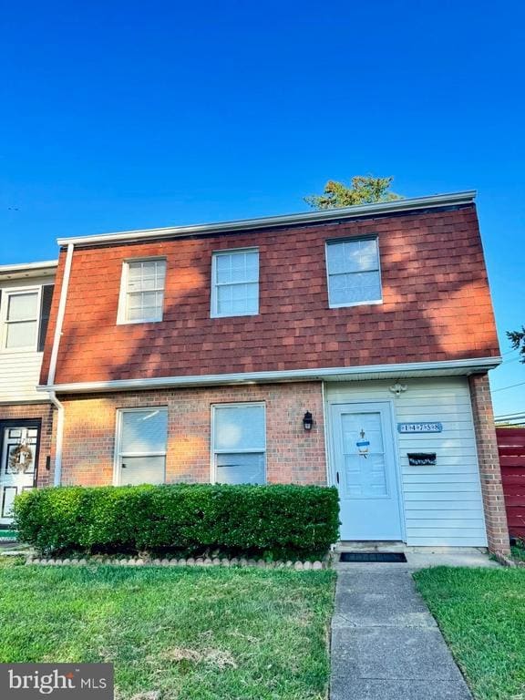 Building Photo - 14758 Tamarack Pl