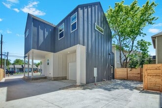 Building Photo - 7204 Meador Ave