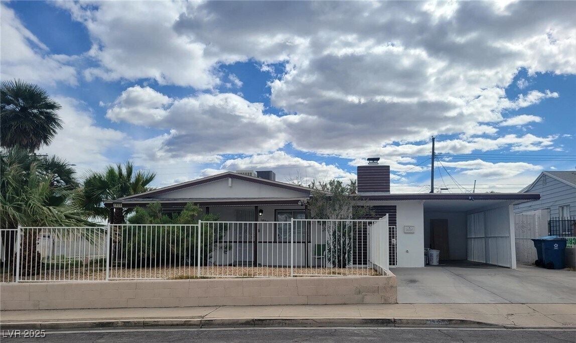 Foto principal - 1828 Hassett Ave