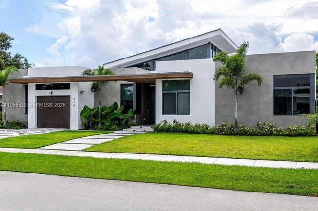 Building Photo - 1830 NE 193rd St