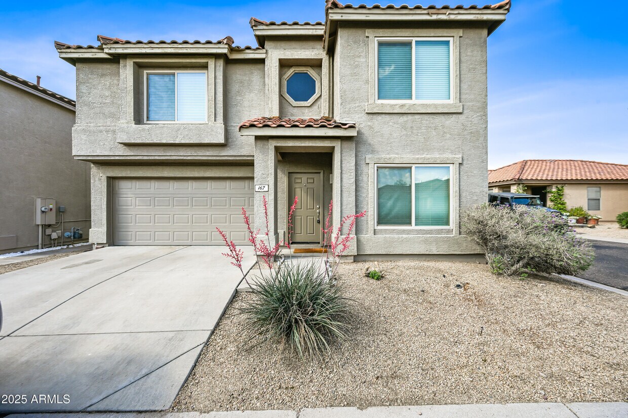Foto principal - 7500 E Deer Valley Rd