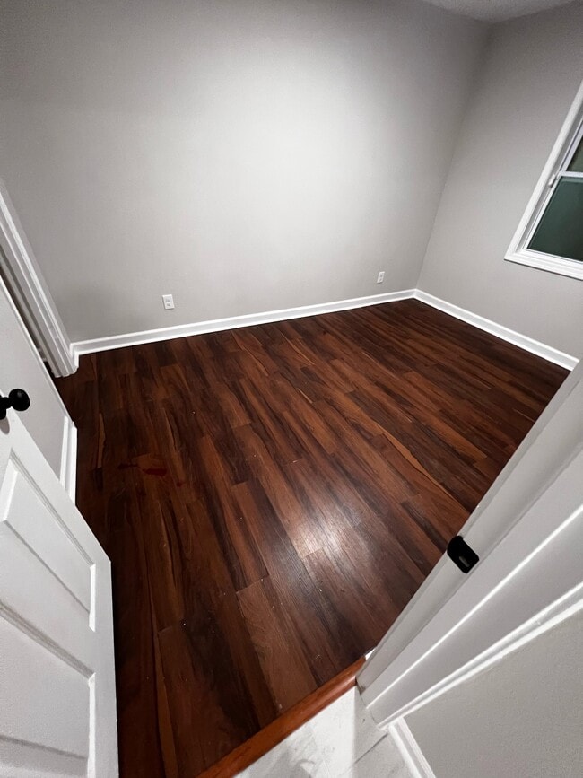 Building Photo - 3927 Dearborn St