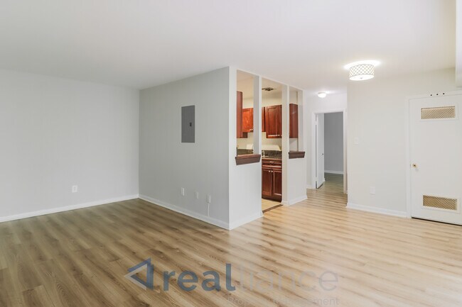 Foto del edificio - 8700 Manchester Rd